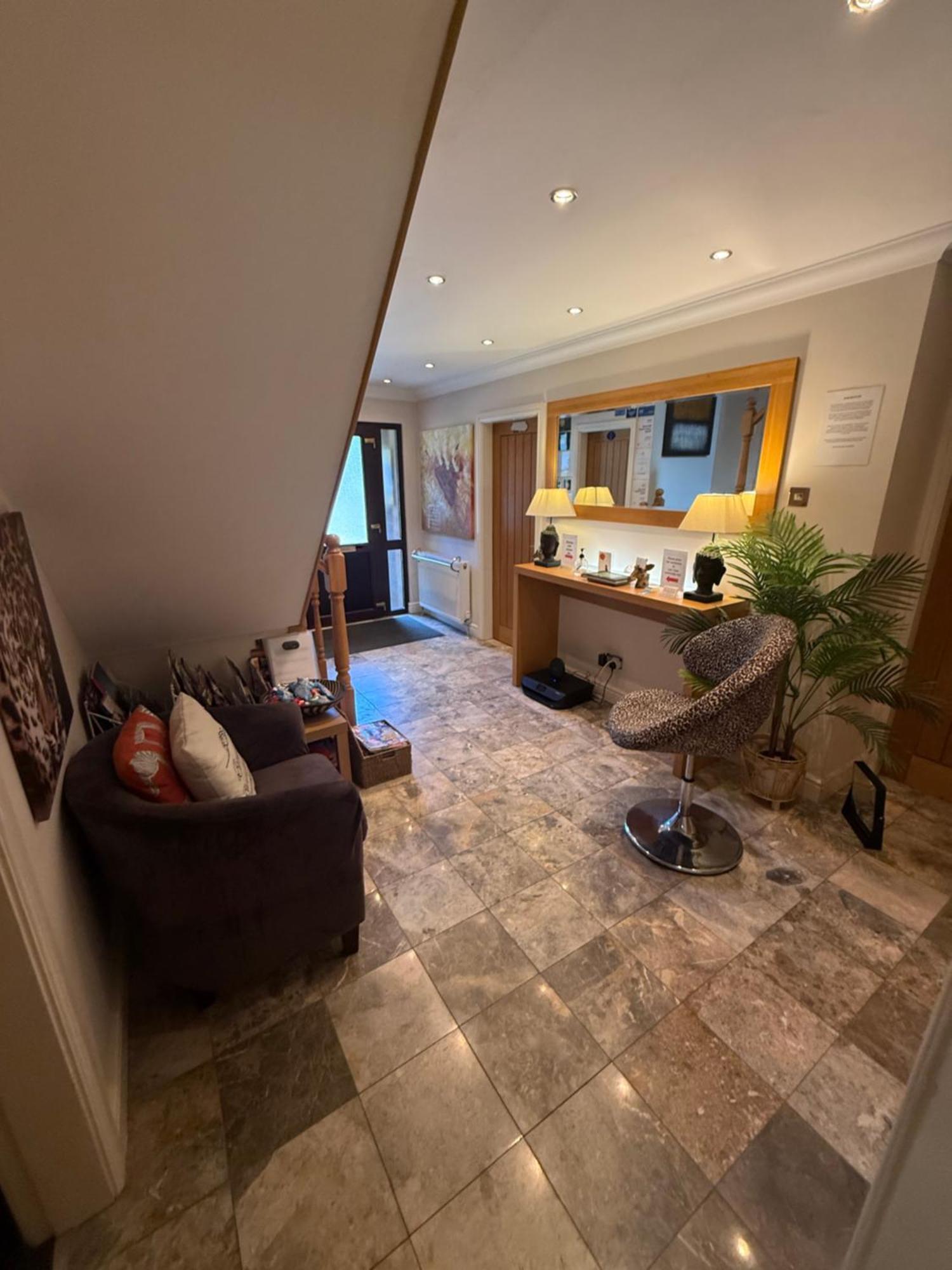 Barncroft Luxury Bed & Breakfast Solihull Eksteriør bilde