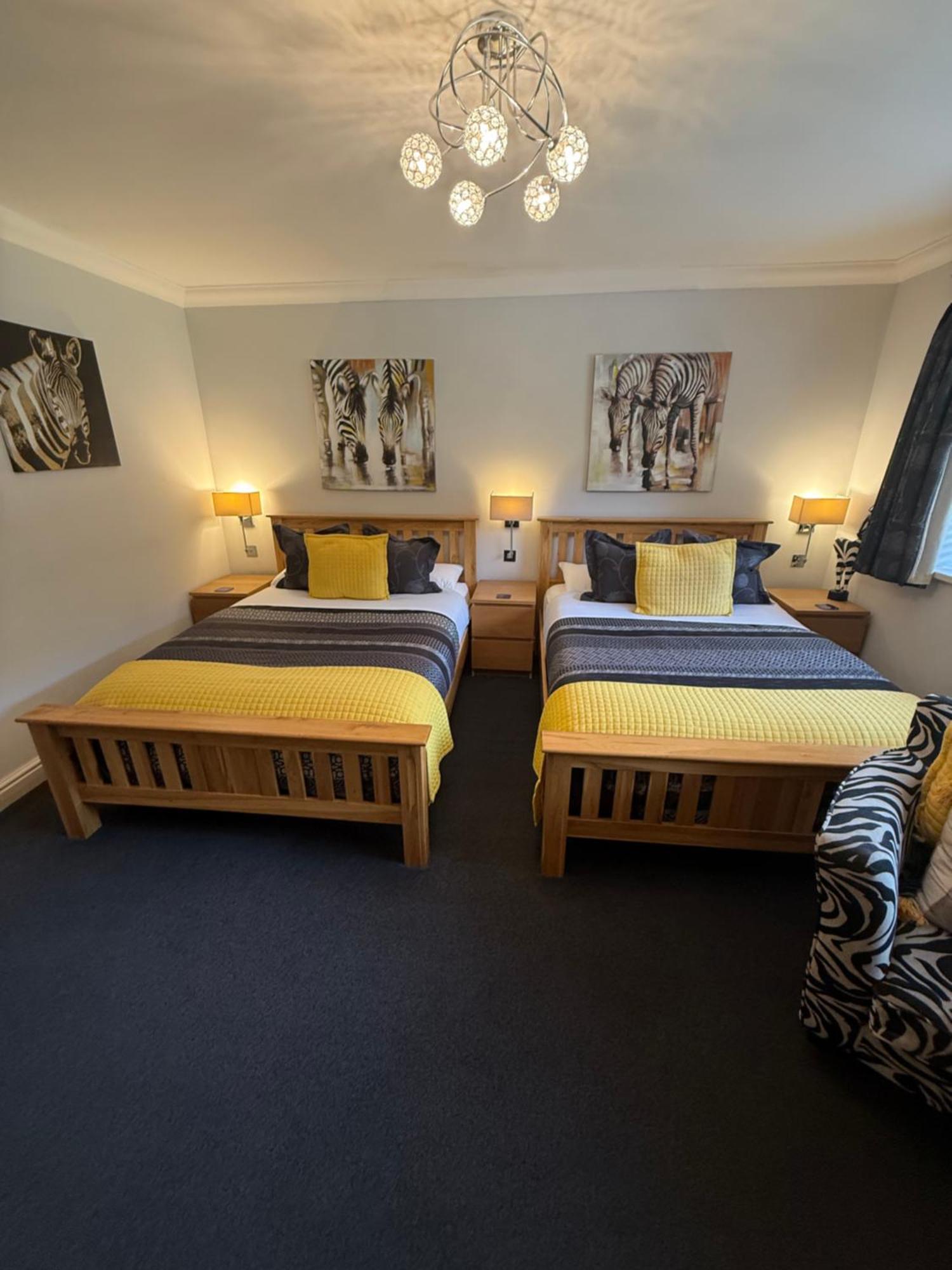 Barncroft Luxury Bed & Breakfast Solihull Eksteriør bilde