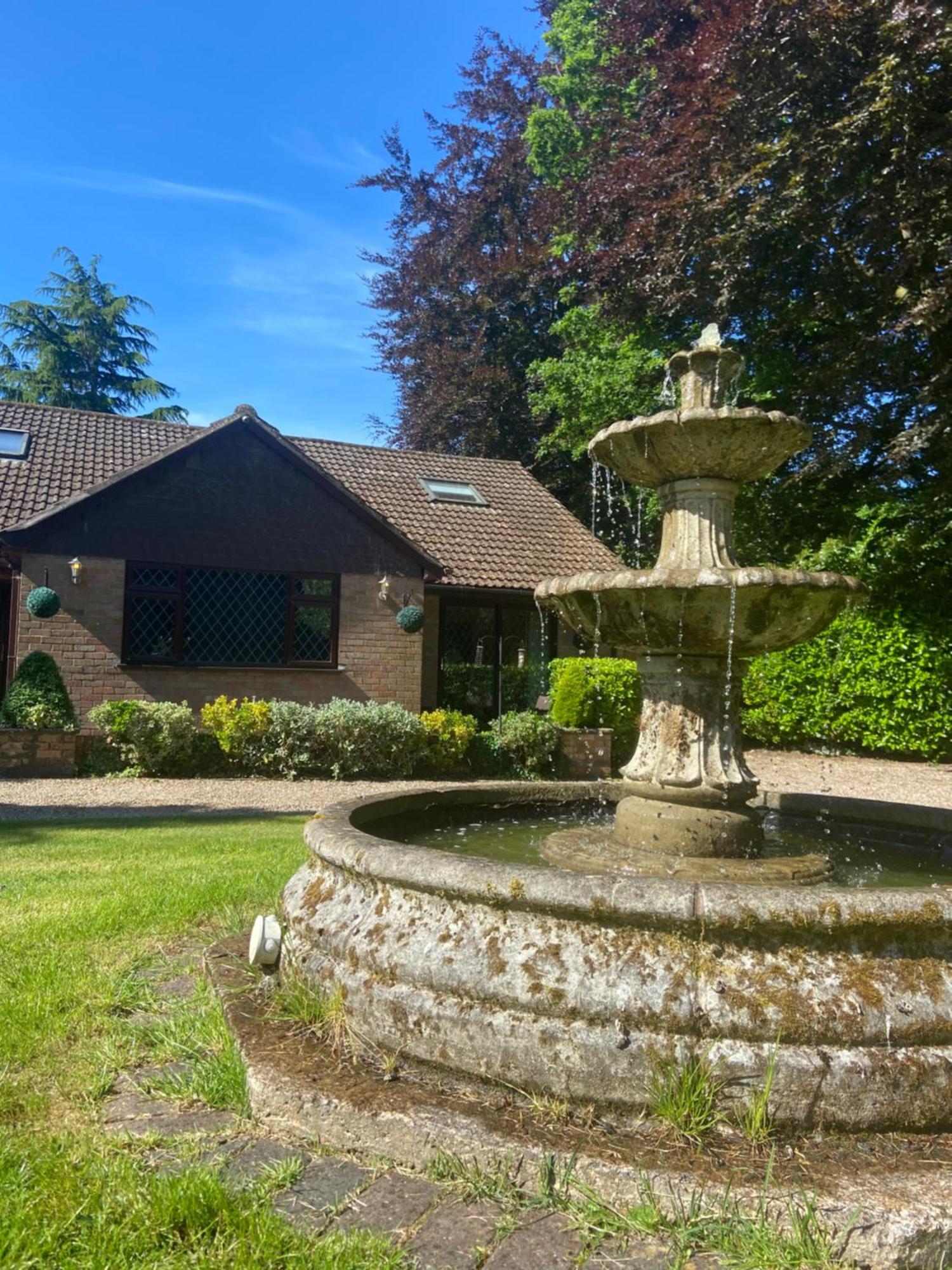 Barncroft Luxury Bed & Breakfast Solihull Eksteriør bilde