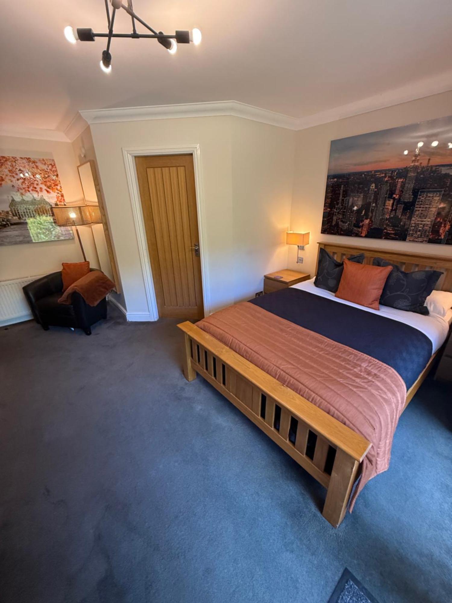 Barncroft Luxury Bed & Breakfast Solihull Eksteriør bilde