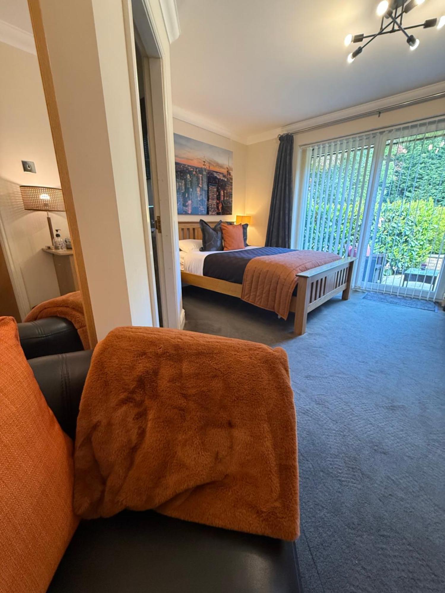 Barncroft Luxury Bed & Breakfast Solihull Eksteriør bilde