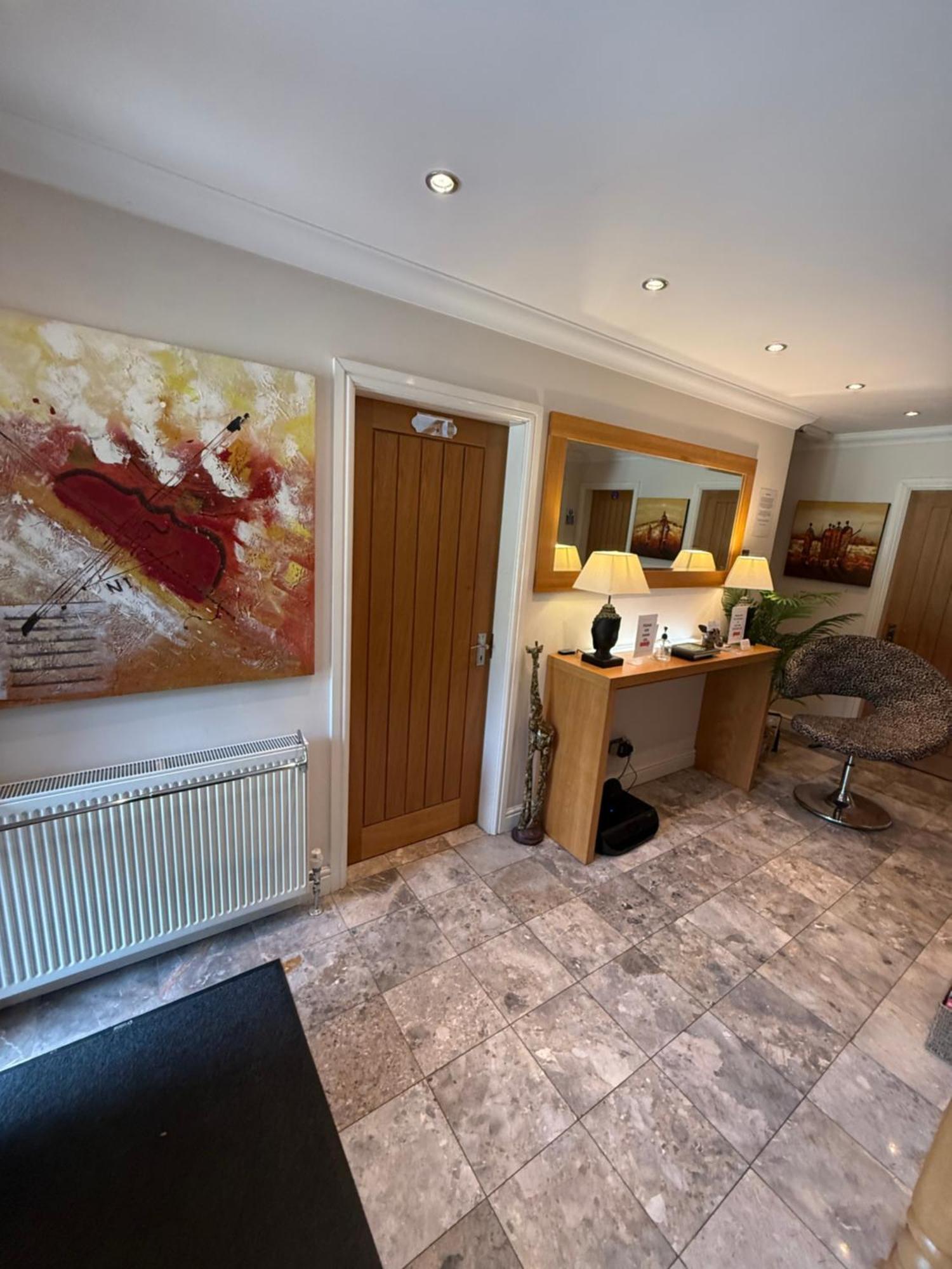 Barncroft Luxury Bed & Breakfast Solihull Eksteriør bilde